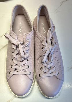 Lavender Aldo Shoes Women’s Size 11