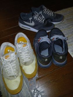 Tiger Woods golf shoes
