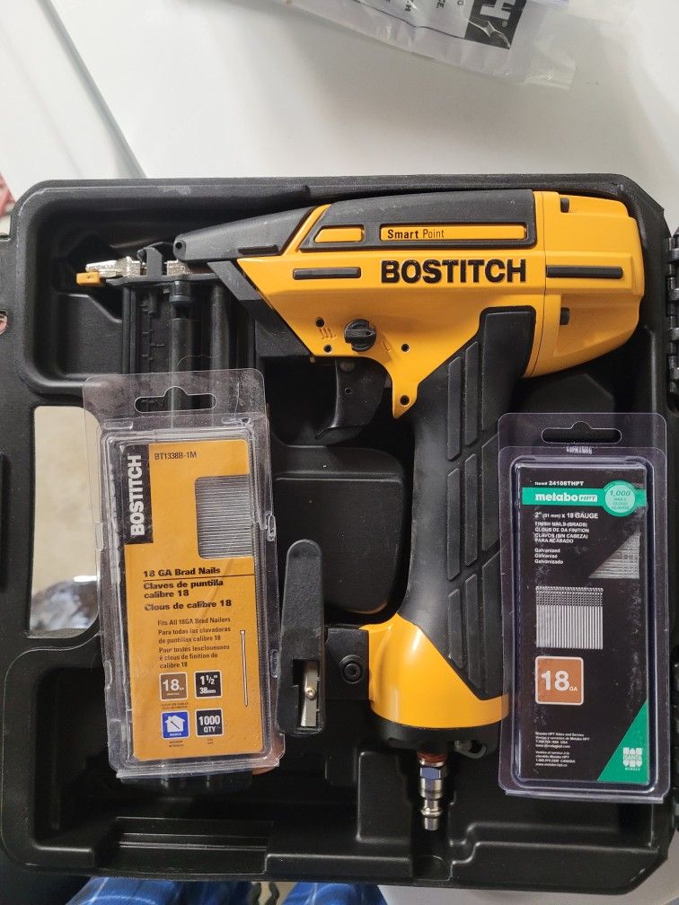 BOSTITCH  BTFP12233  Nailer