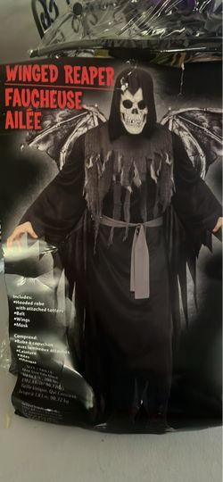 New Costume Winged Reaper Adult up to 6 ft . Comes with hooded robe, Belt wings and Mask. Up to 6 ft  200lbs