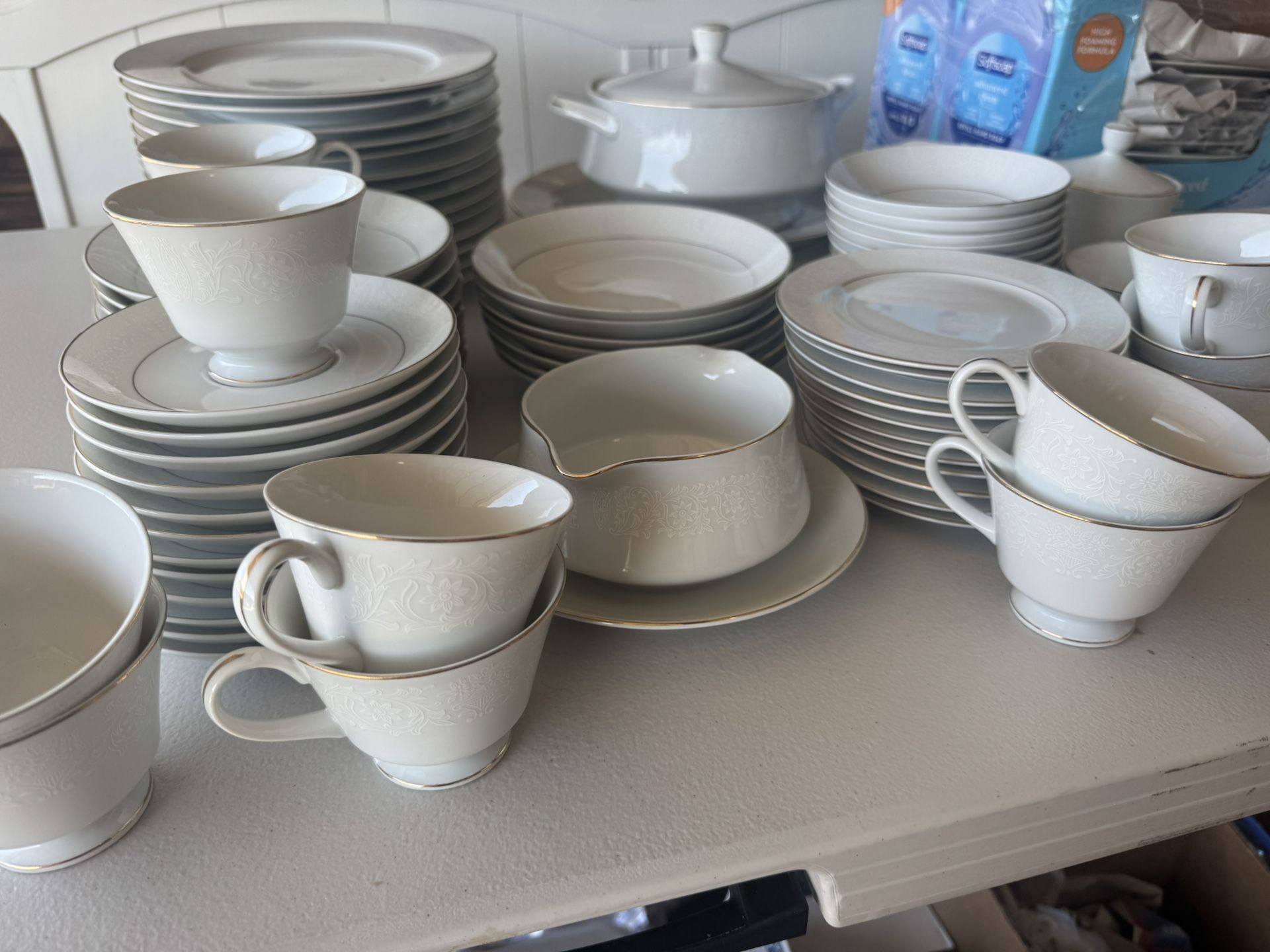 Norleans China