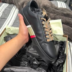 Burberry Shoes 