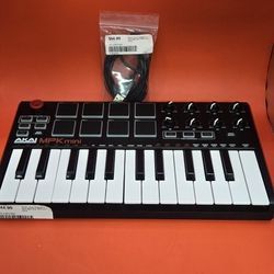 AKAI PROFESSIONAL MPK MK3 KEYBOARD