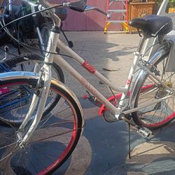 Schwinn Admiral Cruiser With Gears 