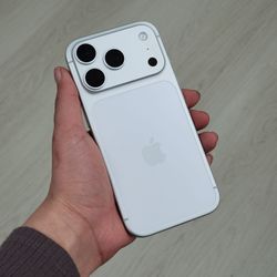 iPhone 17 Pro 6.3" (T-Mobile Locked) 256GB Silver Premium Pre-owned