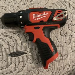 Milwaukee M12 Drill/Driver (Tool Only)