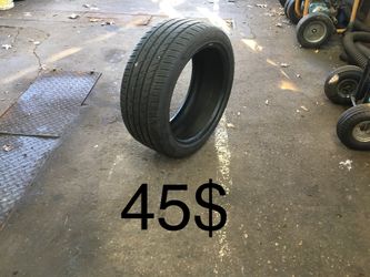 245/40ZR18 Tire