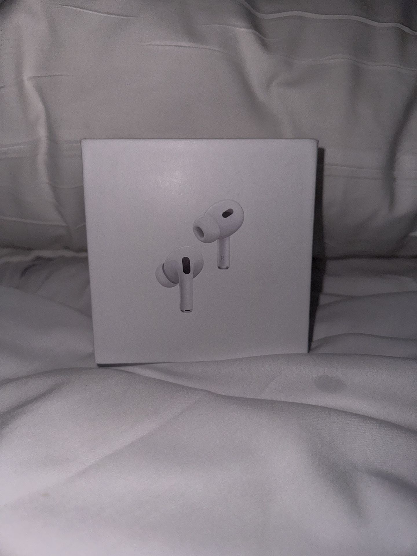 Airp*d Pro 2nd Generation Headphones