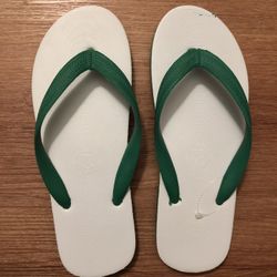Flip Flops Sandals 10 1/2, Brand New