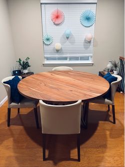 (Sale) Crate and Barrel 60 inch Wood Round Dining Table