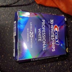 Crest 3D Whitening Strips 