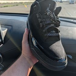 Jordan 3 Black Cat Size 10.5