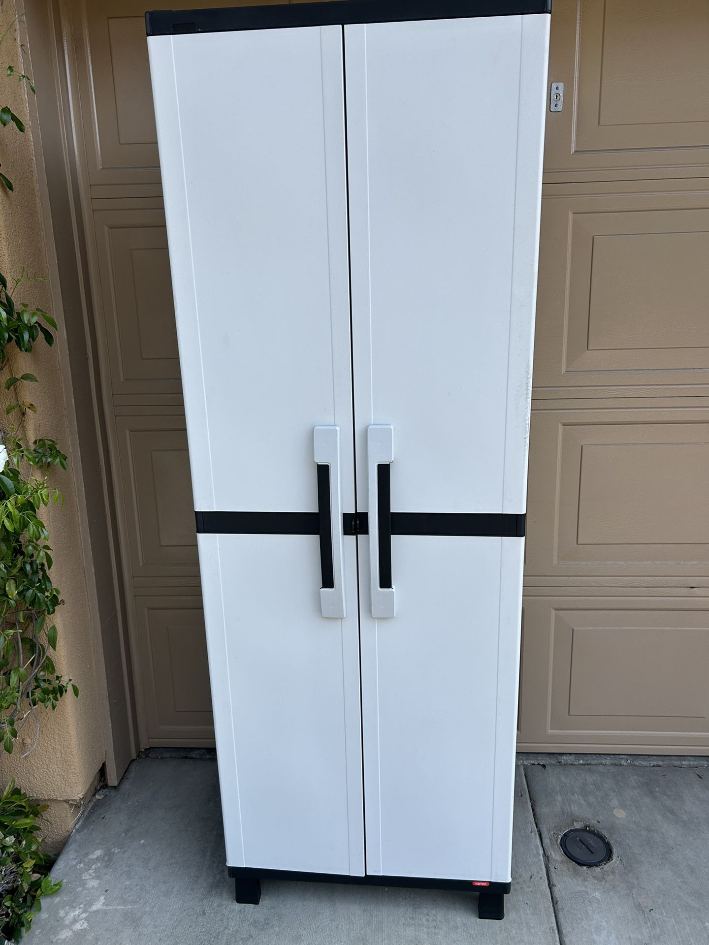 Meter Cabinet Grey/ Black With Door And Shelves