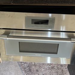 Thermador Microwave MB30WP