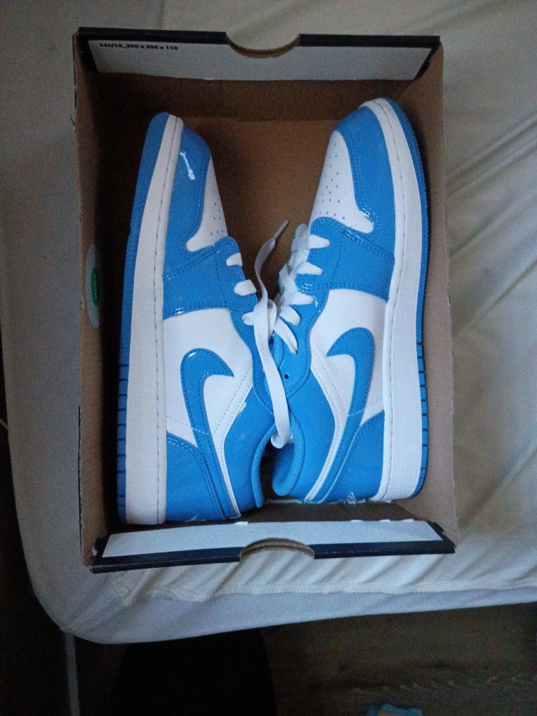 Air Jordan 1 Low