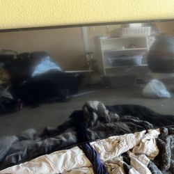 Samsung Smart TV 65 in