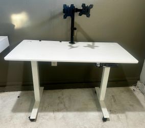 Sit to Stand work desk