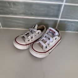 Toddler Converse Size 6