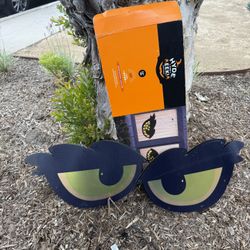 Halloween Light Up Eyes