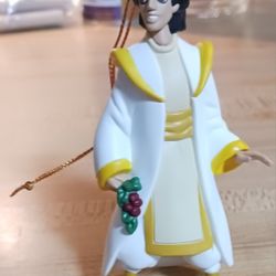 VINTAGE 1997 DISNEY/GROLIER ALADIN CHRISTMAS ORNAMENT  RETAILS FOR $70, SEE THE ATTACHED PHOTO