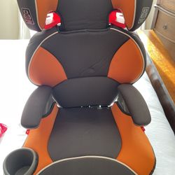 Graco 2 in 1 Booster Car Seat