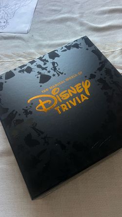 Disney Trivia Board Game (new, never played)