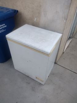 Freezer general electric
