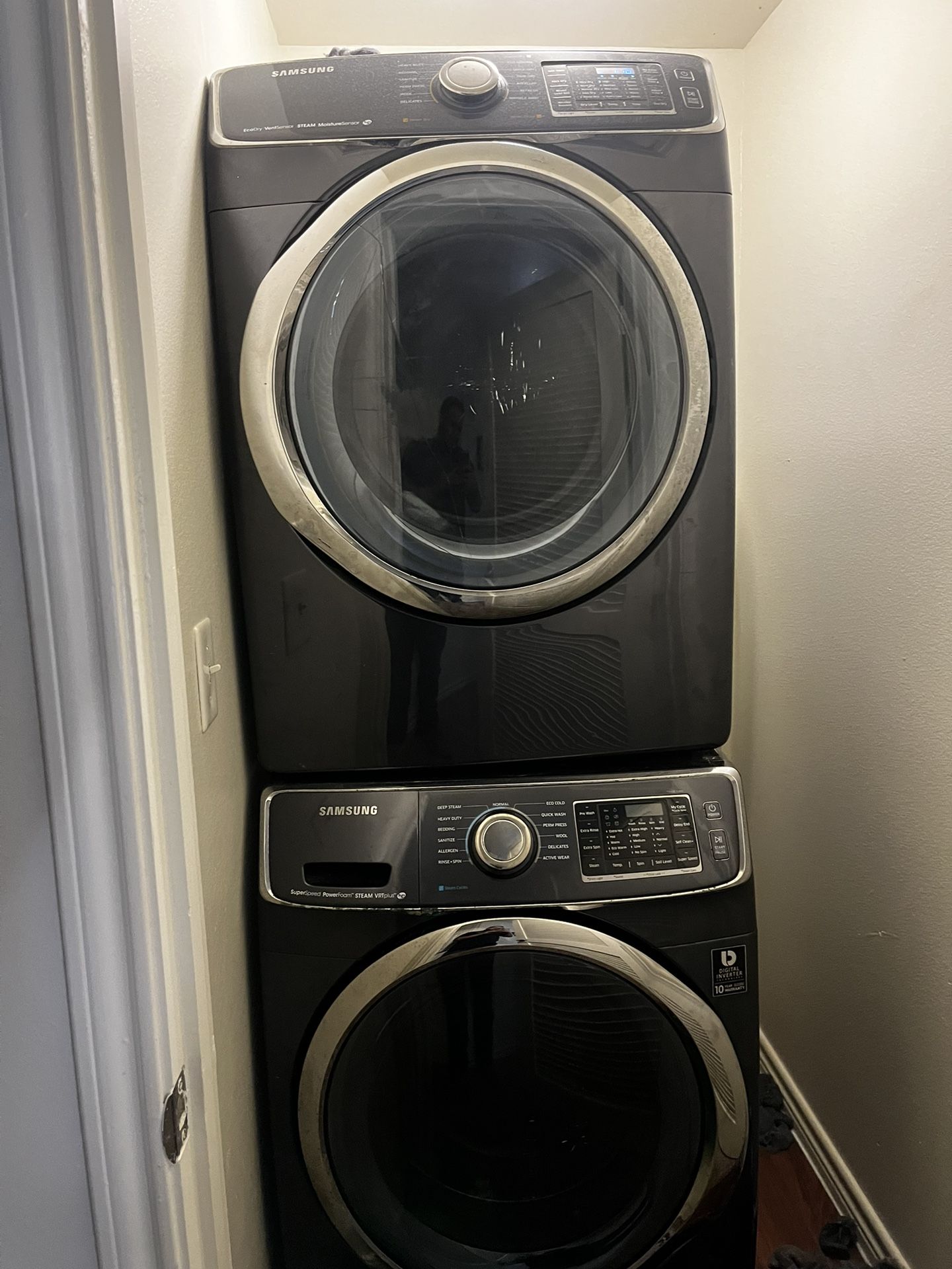 Samsung Stackable Washer Dryer.