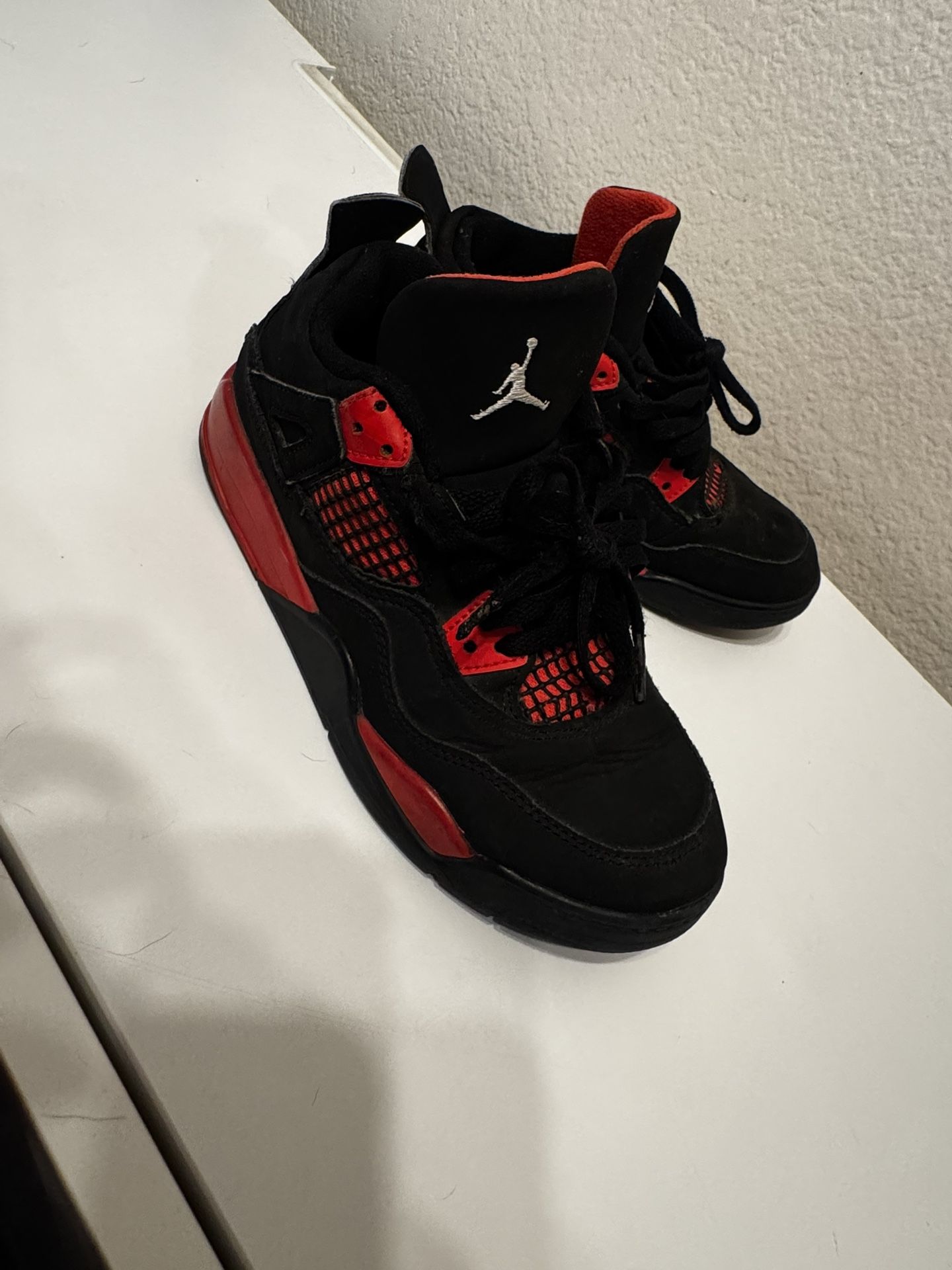 AIR JORDAN 4 Retro RED THUNDER