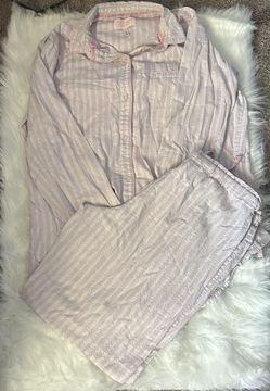 Victoria's Secret Light Pink and White Striped Pajama set size large 