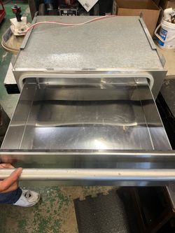 Industrial Bread Warmer