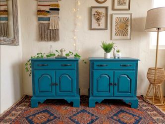 Beautiful Teal Ethan Allen Nightstands