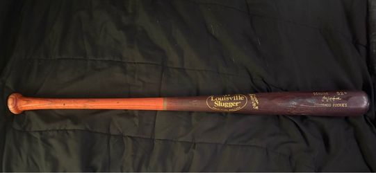 Genuine S2 125 tpx Louisville slugger Colorado Rockies player bat