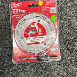 Hole Saw With Arbor 4 1/4” 108mm Bi-metal