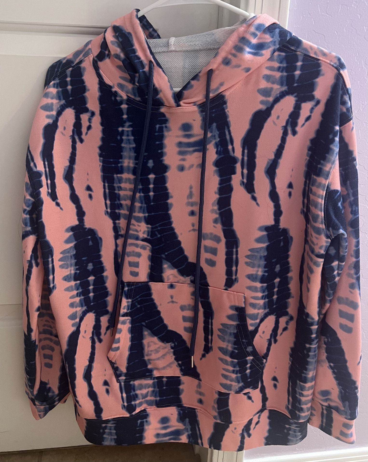 Size S/M Women’s Hoodie