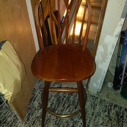 2 Ethan Allen Gilbert Counter Stools