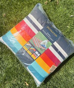 •Pendleton Outdoor Packable Blanket• New•