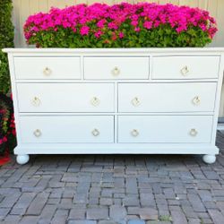 Pottery Barn Kids Catalina Dresser