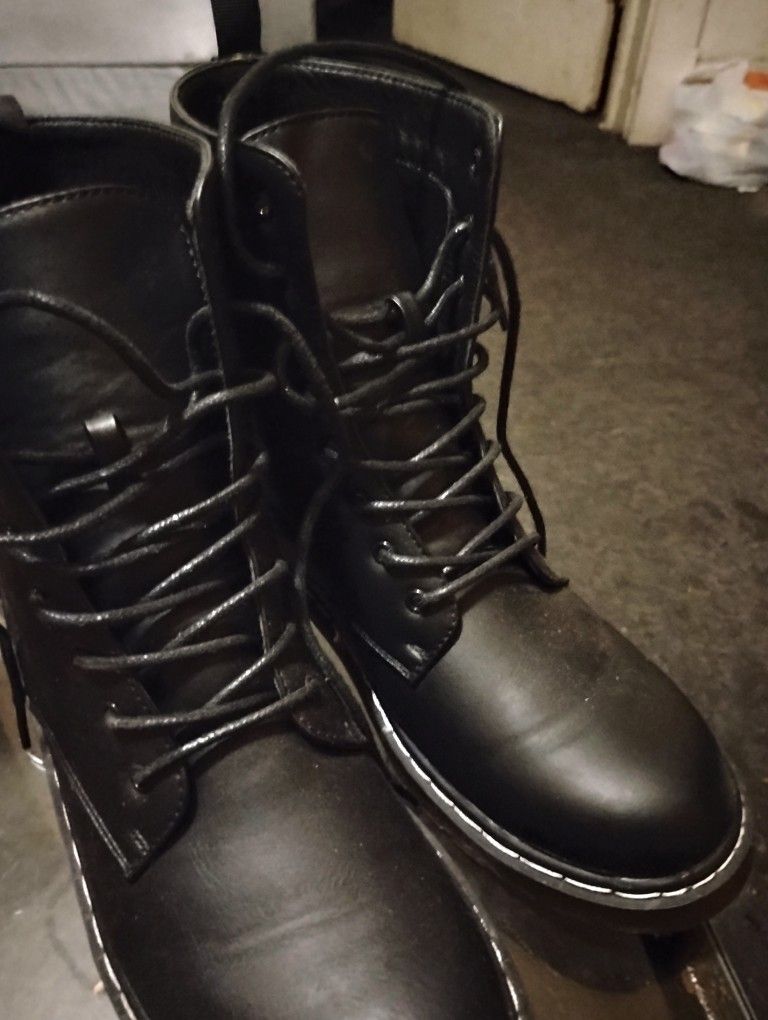 Black Mid High Boots