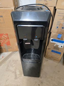 Water cooler