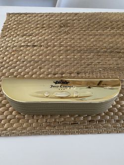Juicy couture speaker (no battery)