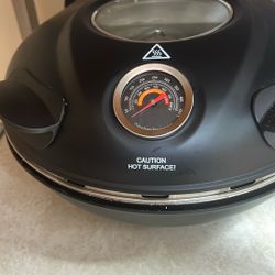 Pizano  pizza maker