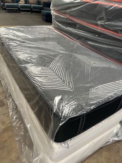 Twin xl Pillowtop mattress set