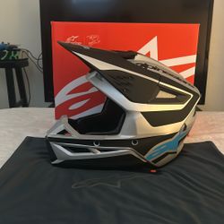 Alpinestars  SM3 Motocross Helmet (small)
