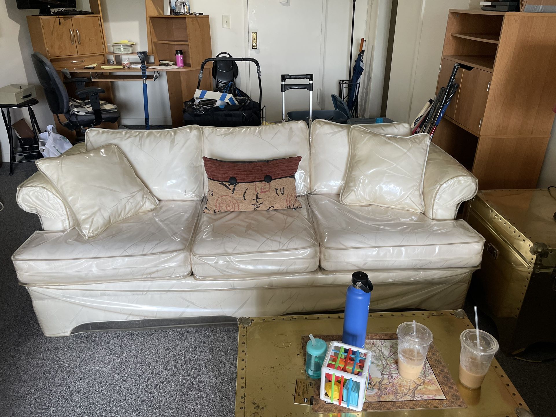 Sleeper Couch And 2 Chairs
