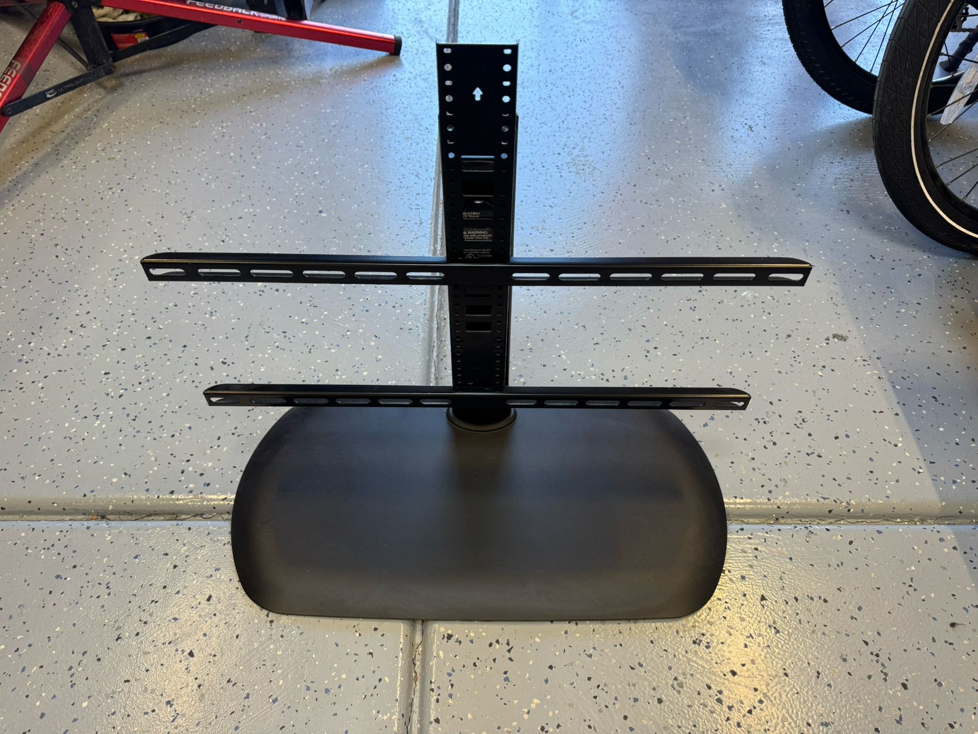 TV Stand Up To 65”