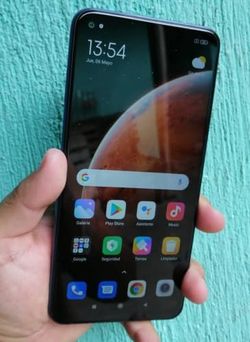 Im selling Xiaomi Redmi note 9 ⚡⚡⚡