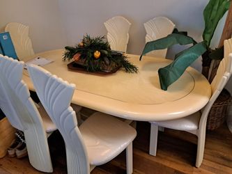 Living Room & Dining Room Furniture