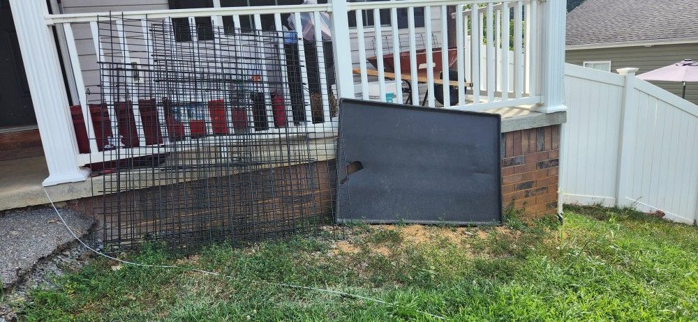 Dog Kennel FREE!!!