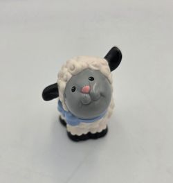 Rare 1997 Fisher Price Little Pople Lamb with Blue Bow Sheep Figure